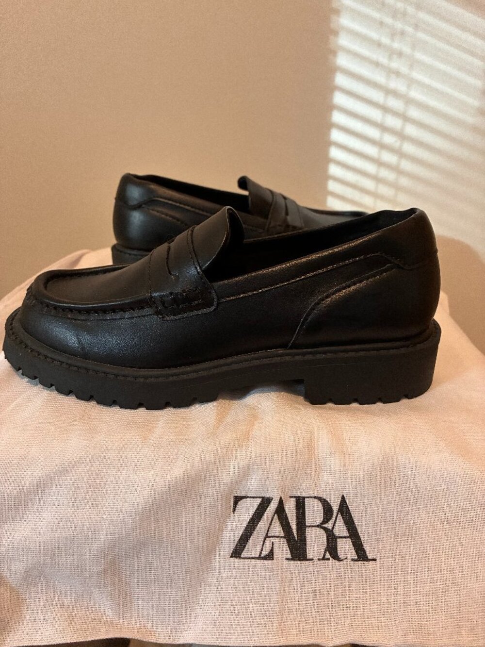 Zara Kids Black Chunky Lug Sole Penny Loafers EU 32